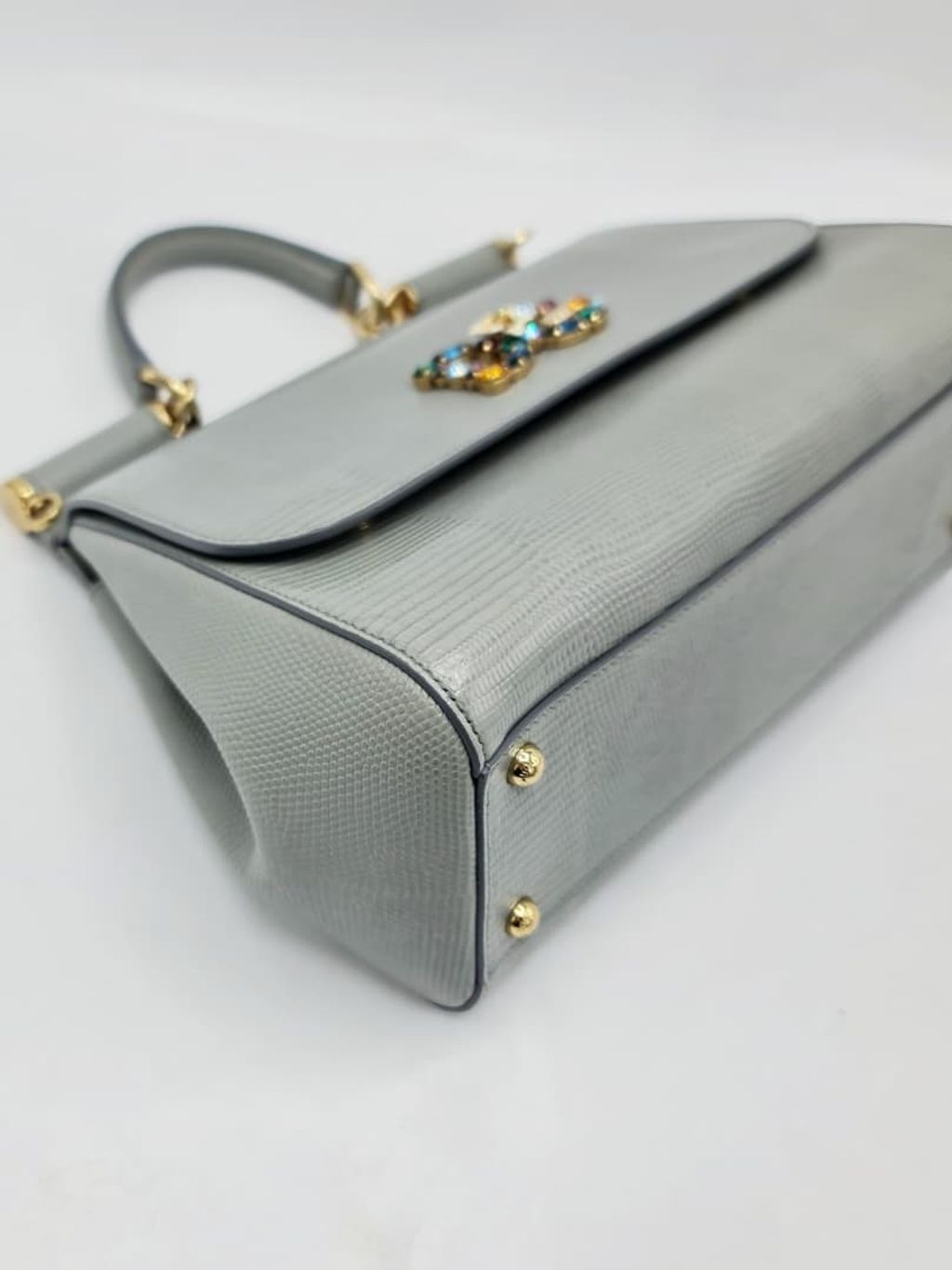 a07cca4a-1238-49a1-a55a-ef2ab4992842