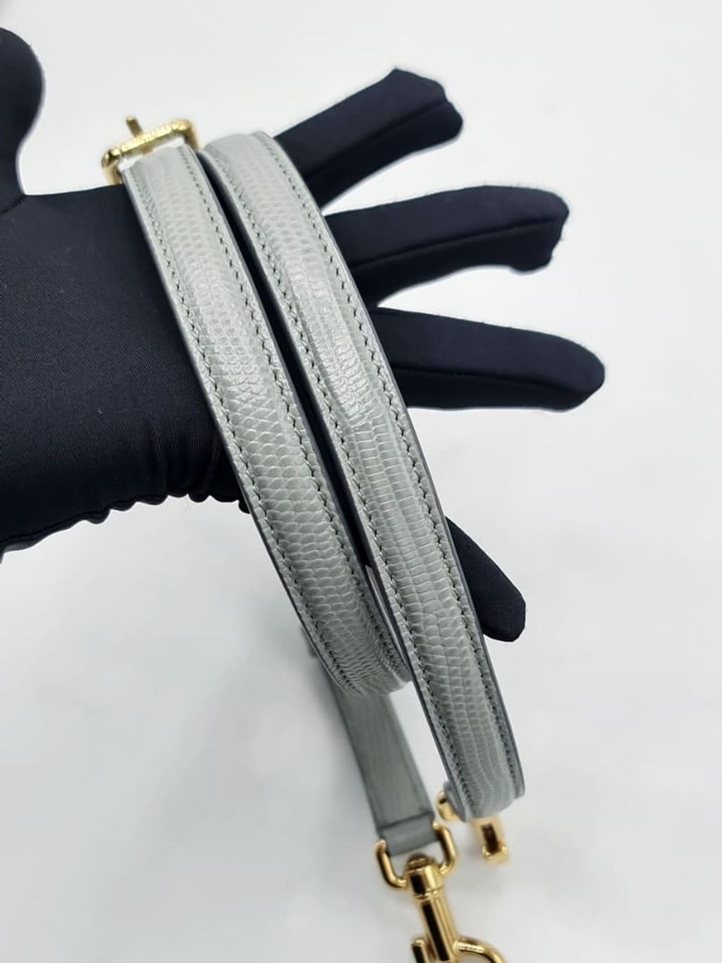 4c15f055-6d10-4f29-a0e5-6b062550c0f9