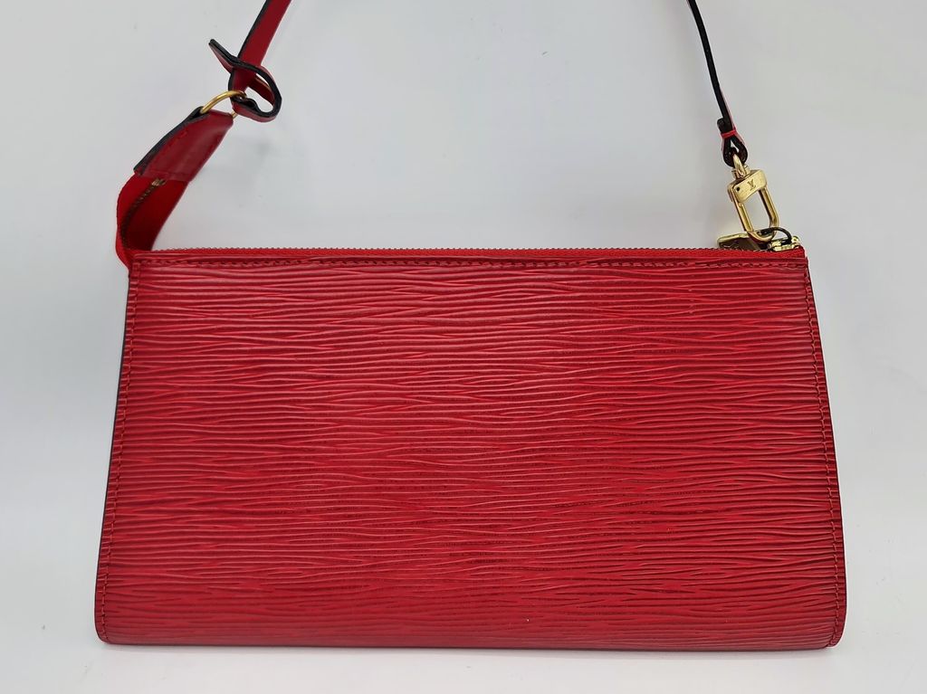 a8ada8a1-2ffc-4fc3-a401-bed292865943