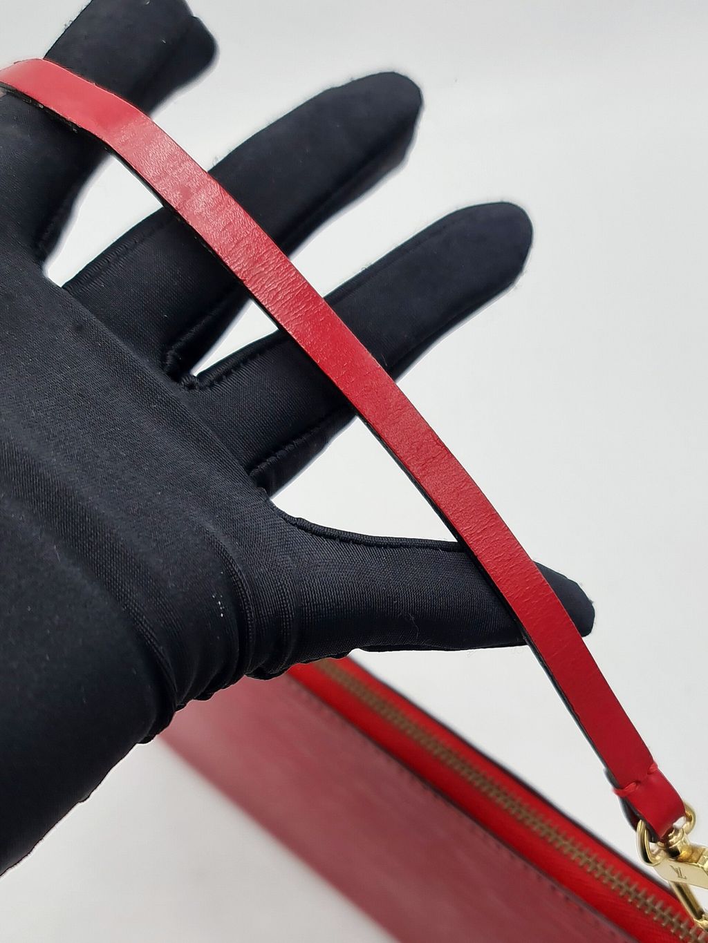 0a6a1d5e-de2a-45cc-9cc6-560059c266ec