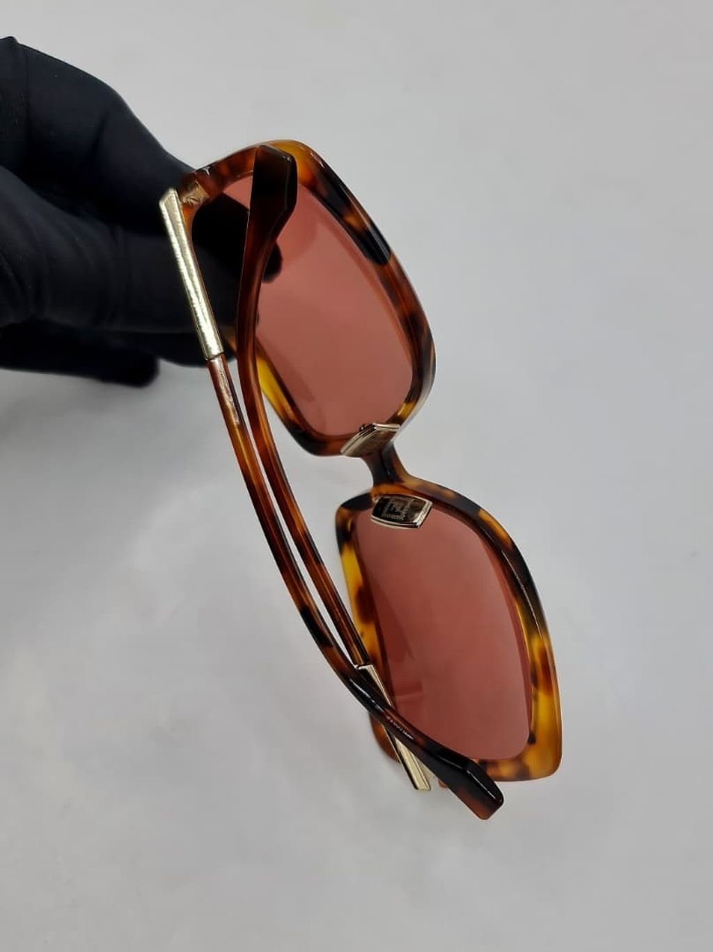 7b0e3b9e-110e-4f61-96b9-8825151d4255