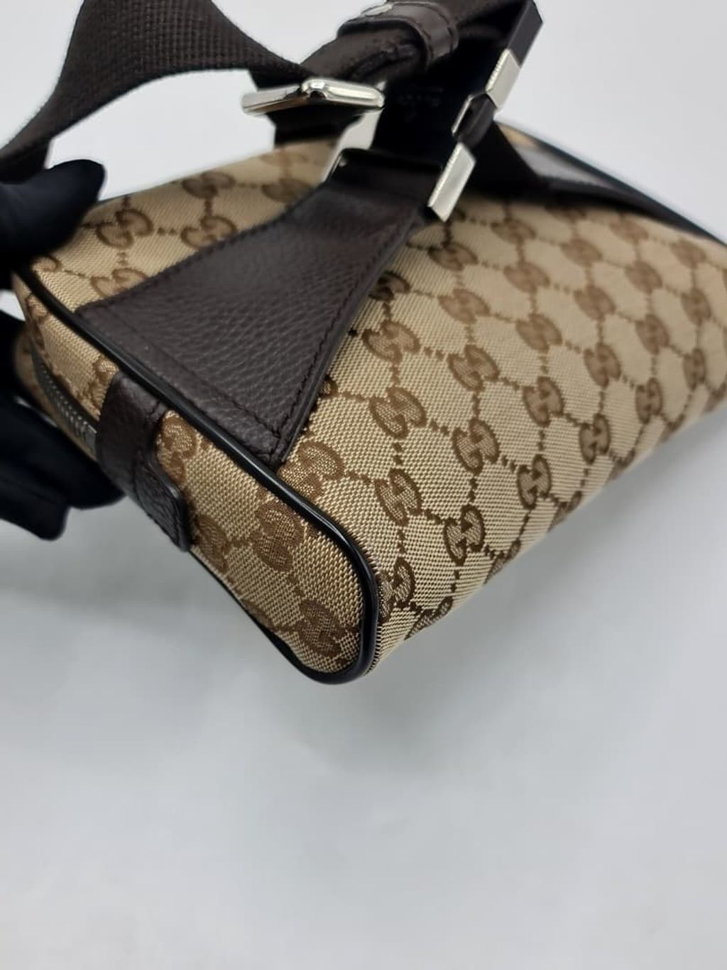 82db7e6d-0884-4398-abe3-def7d806625b