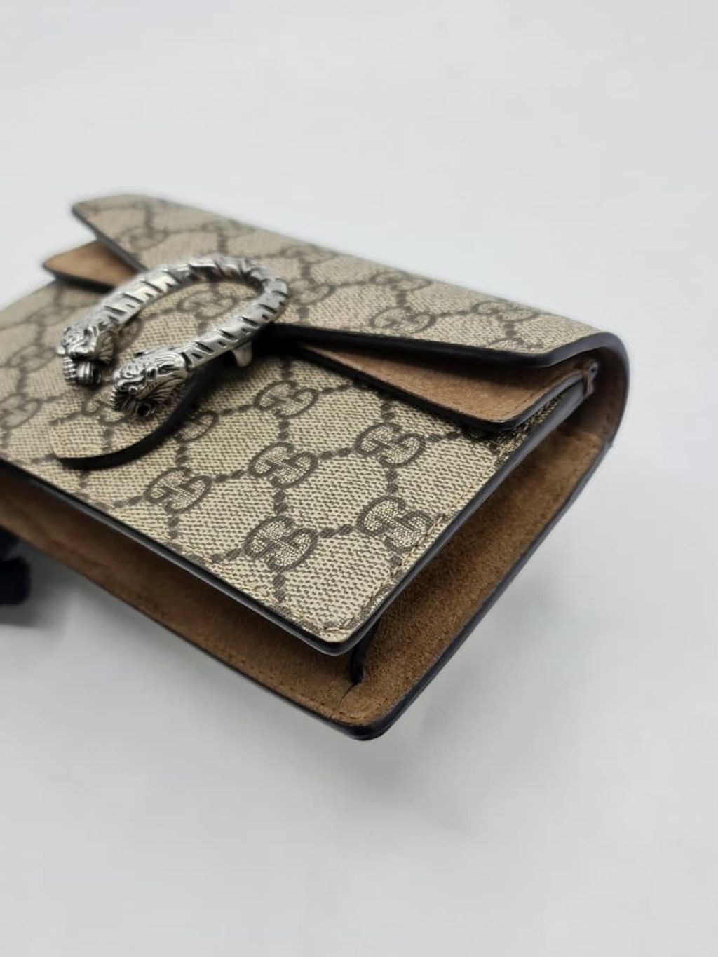 c9df8c6a-e476-4e17-9b8f-17f9f2f55342