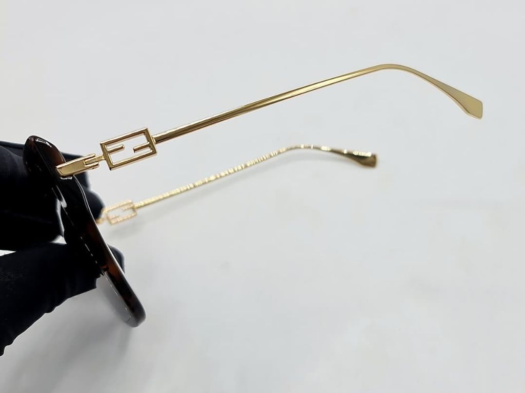 c32b4d42-607b-456d-b400-33b5ae44e08a