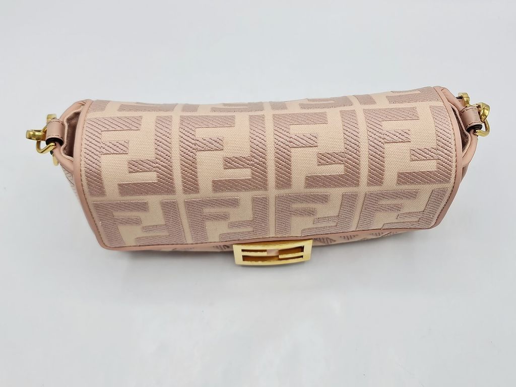 ead4dfab-9ea5-450d-95f7-1d154600c0b2