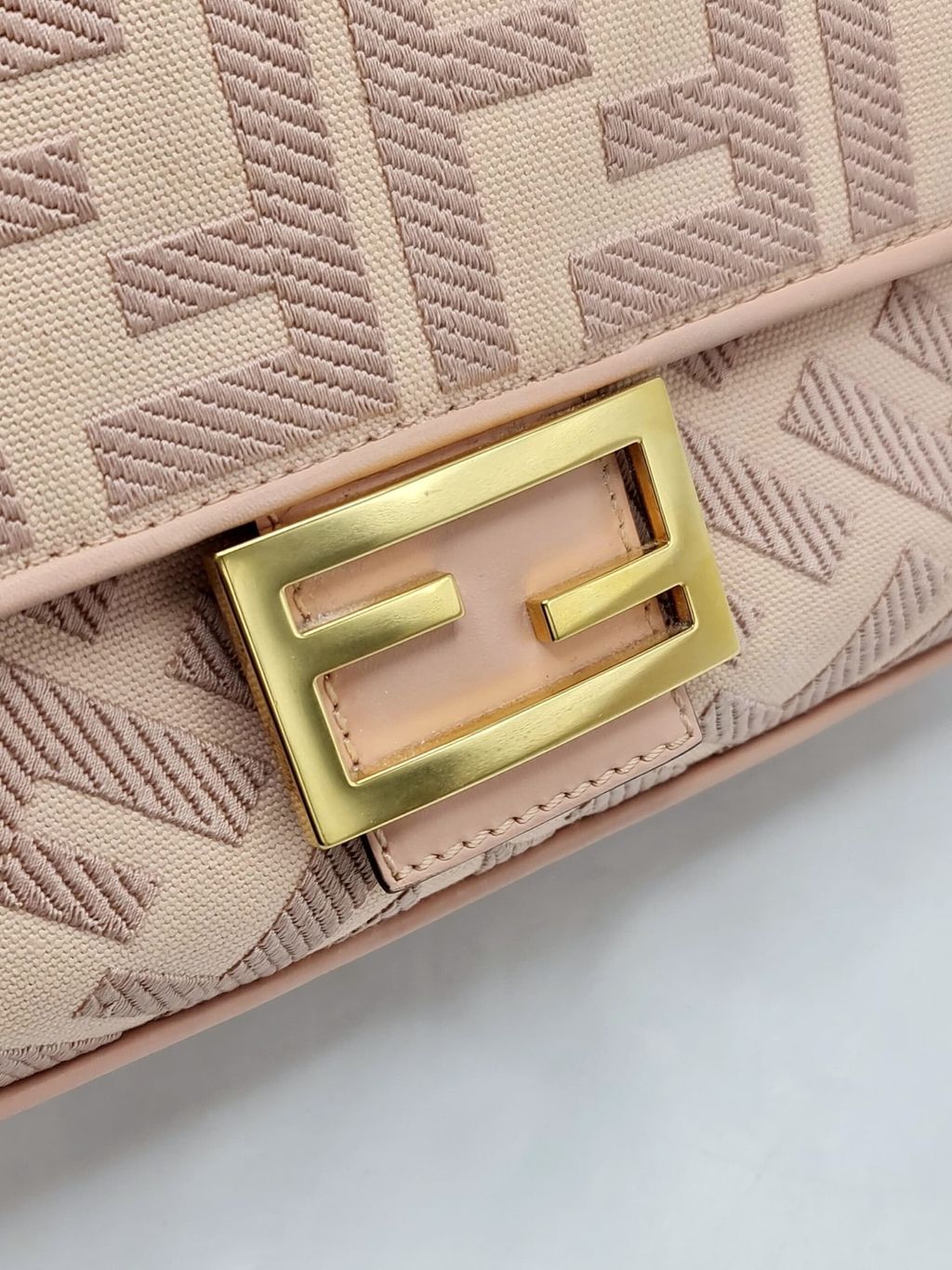 124f8613-97de-4b04-b263-03615714b65f