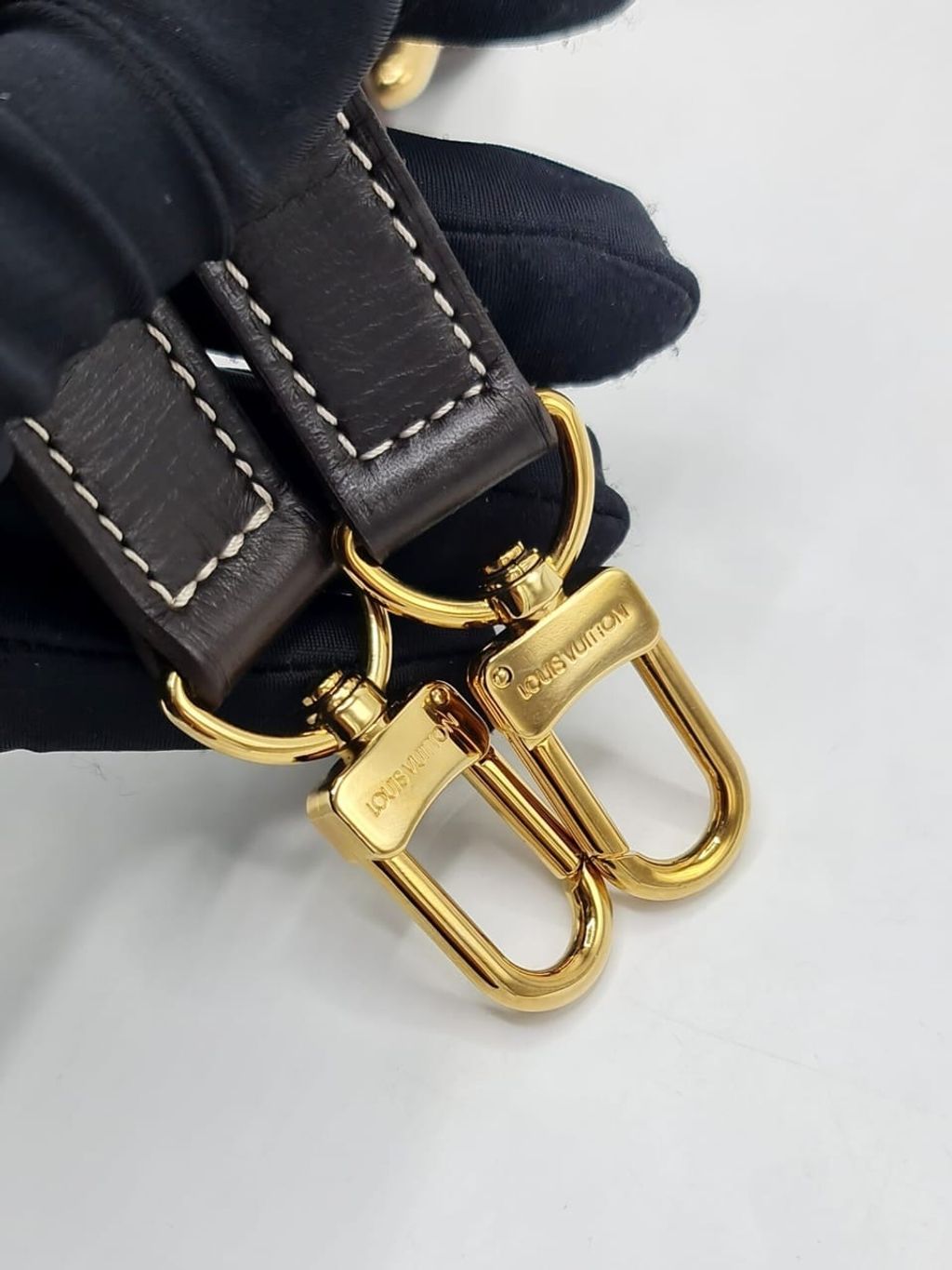 b2d5f851-5d2c-47cf-90b7-894552179357