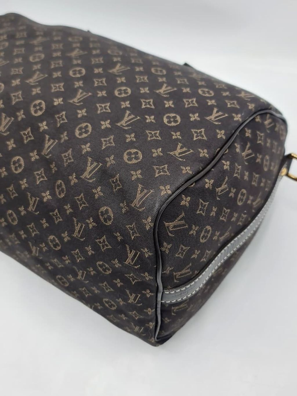 546c32dd-d8fa-47c8-afbc-efd5e46bd1c1