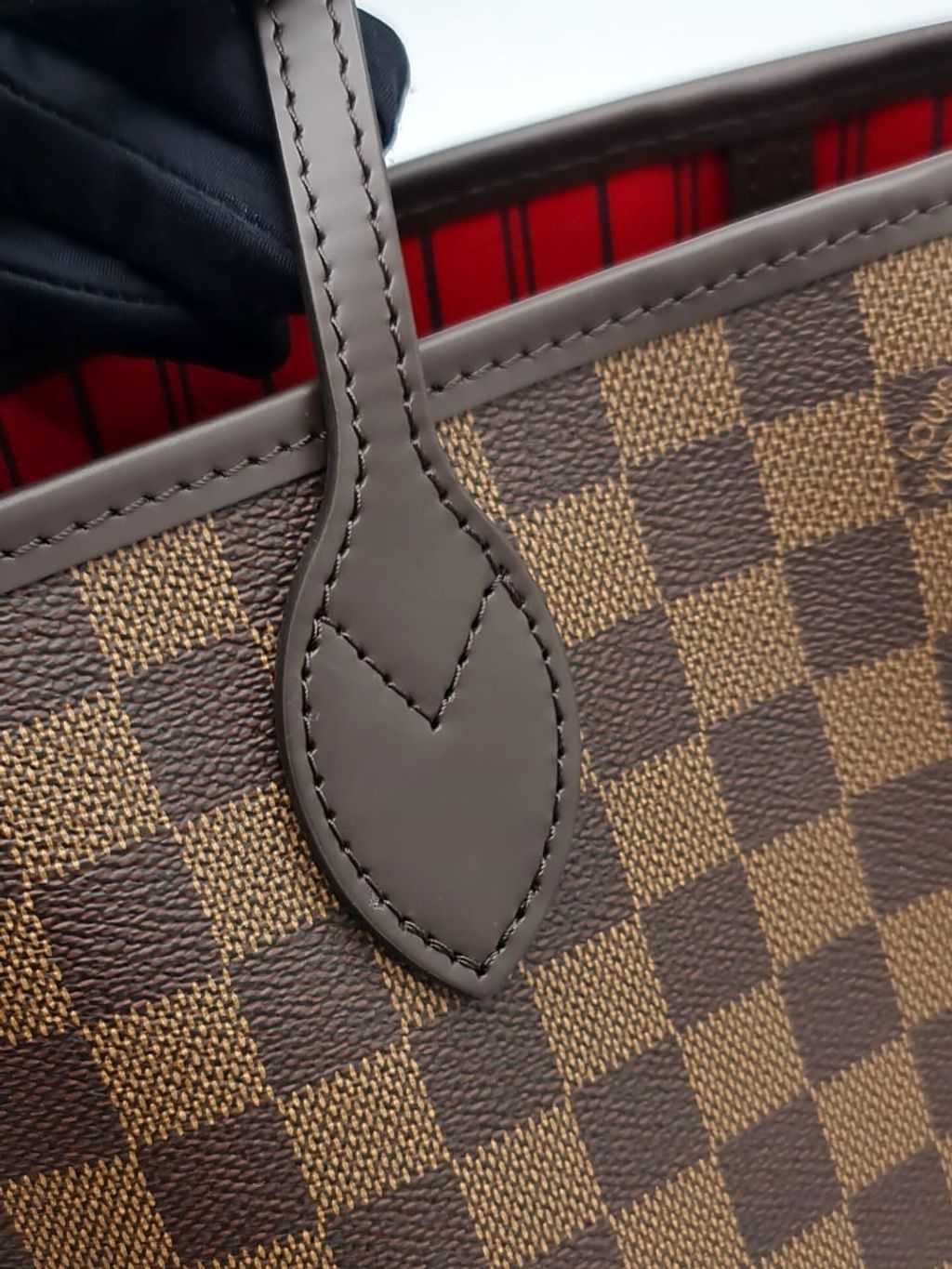 24ec2960-6fad-4c4a-a731-fc4f05e6f6ff