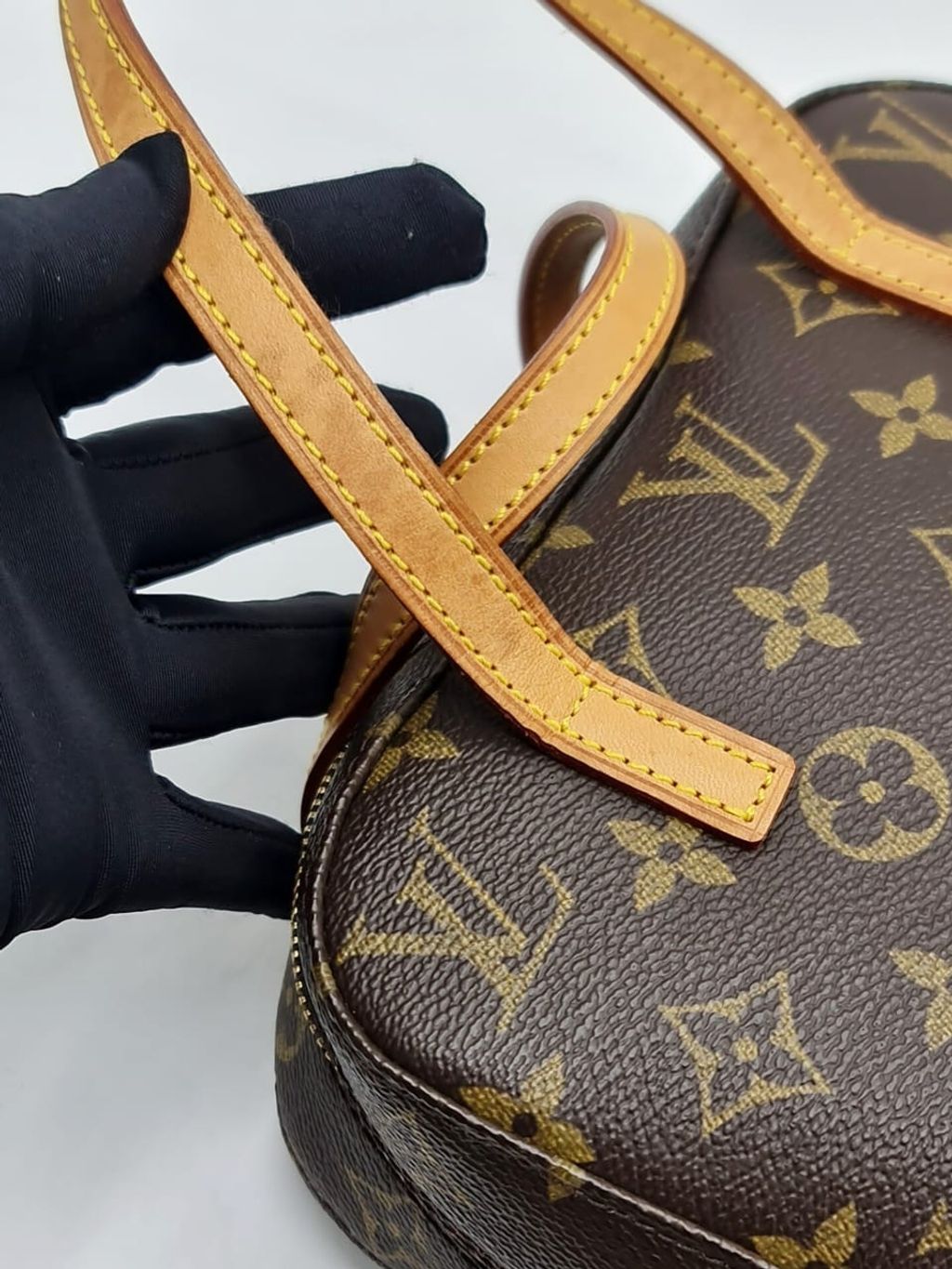 6f50fc67-9233-4a19-b1ae-fd97cb40083a