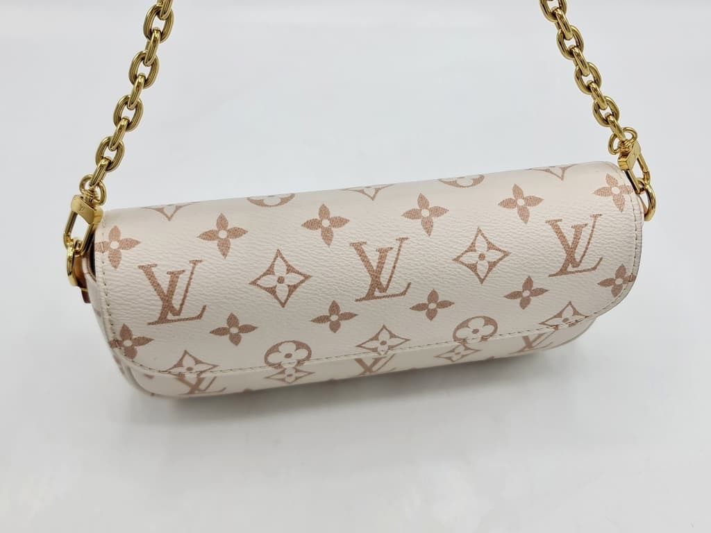 6c5f126e-c481-4ede-b358-42770c31d2aa