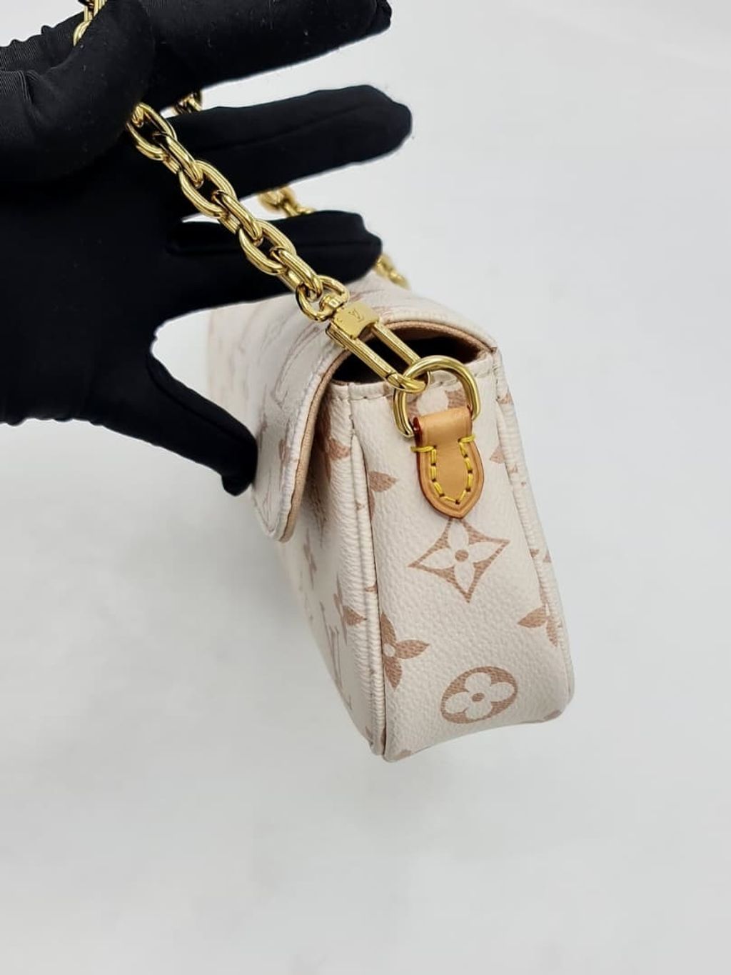 498eae0a-bde0-402b-aea4-e078bfff3494