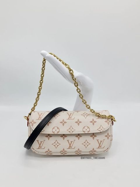 d49cb5f5-305c-41eb-a680-fa07e298c20a