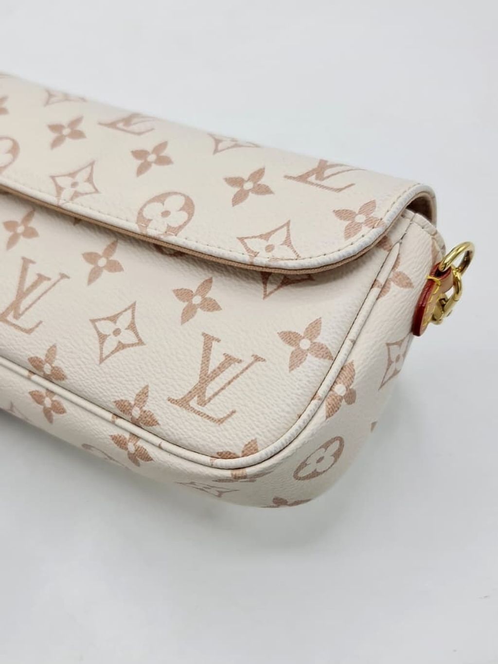 3620c350-10cd-4c62-8160-47e7ec6c137e