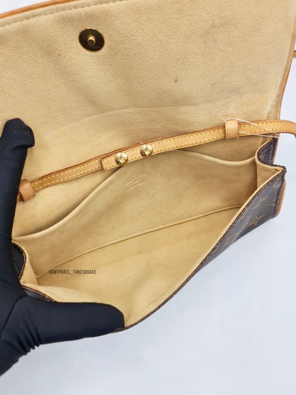 ce4c9a9e-598b-4e40-a9ee-153b265b717a