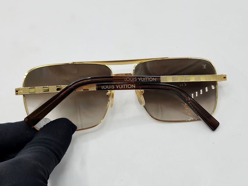 ab3fe841-96a6-4801-bf88-9806639e489d