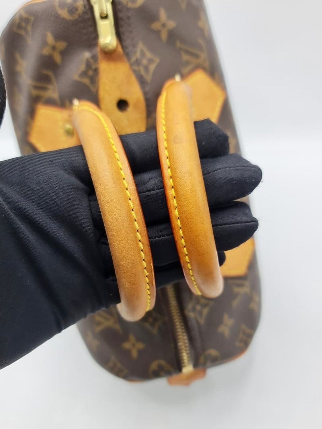 4c90171a-17e9-4e6f-a32d-abb29818a86c