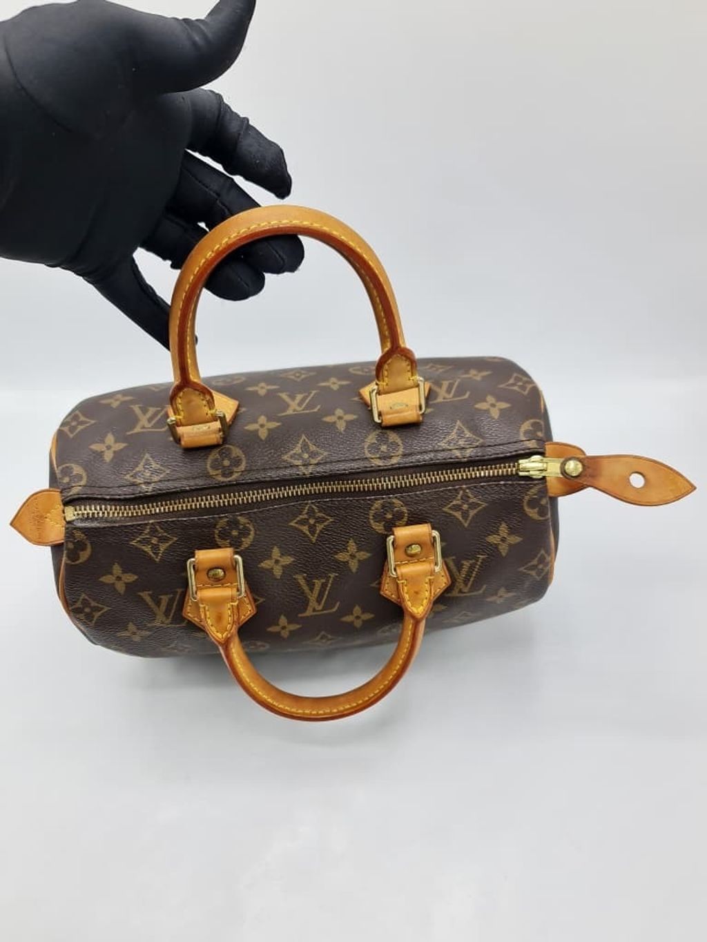 09c07ffe-fdb6-4982-b5ac-088969f04eab