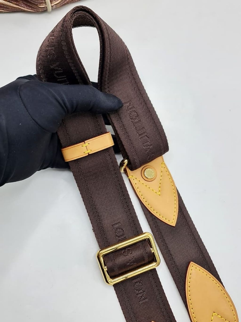 452b5146-f6ac-4ec8-a4e9-6e5247439da9