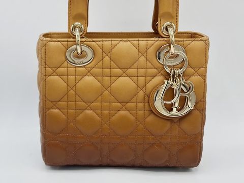 1b0b4433-0da5-4ca1-8be9-368ad15c8ab4