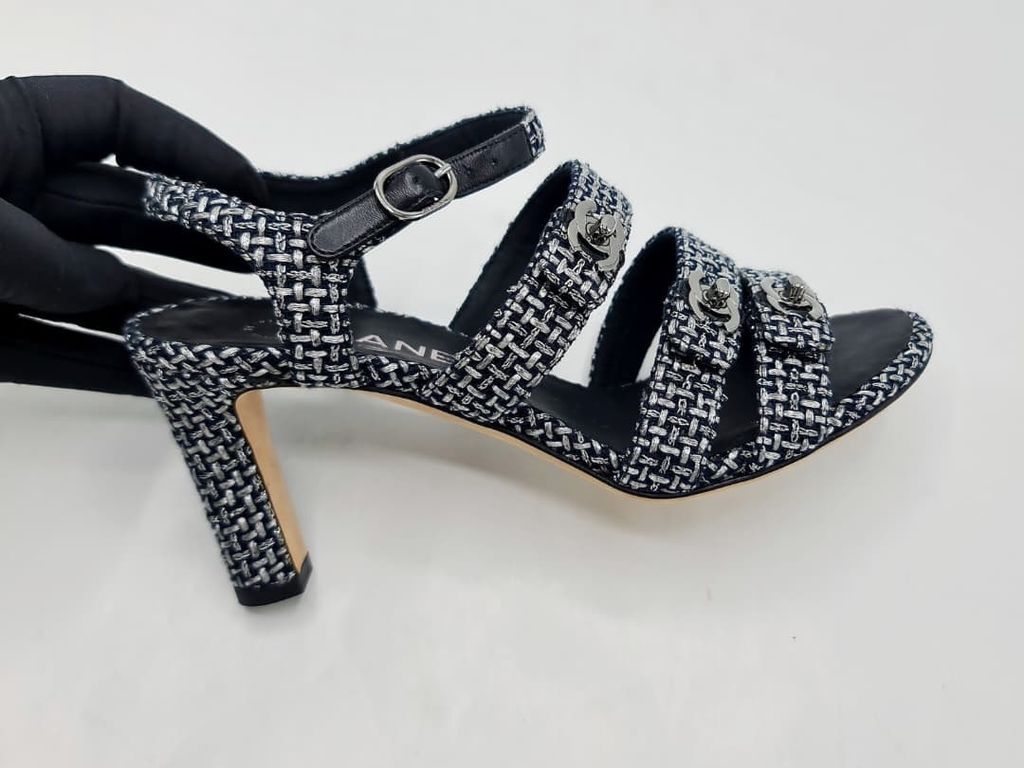 ad8c43cb-bc8b-4ea9-8ea2-897da52ffedd