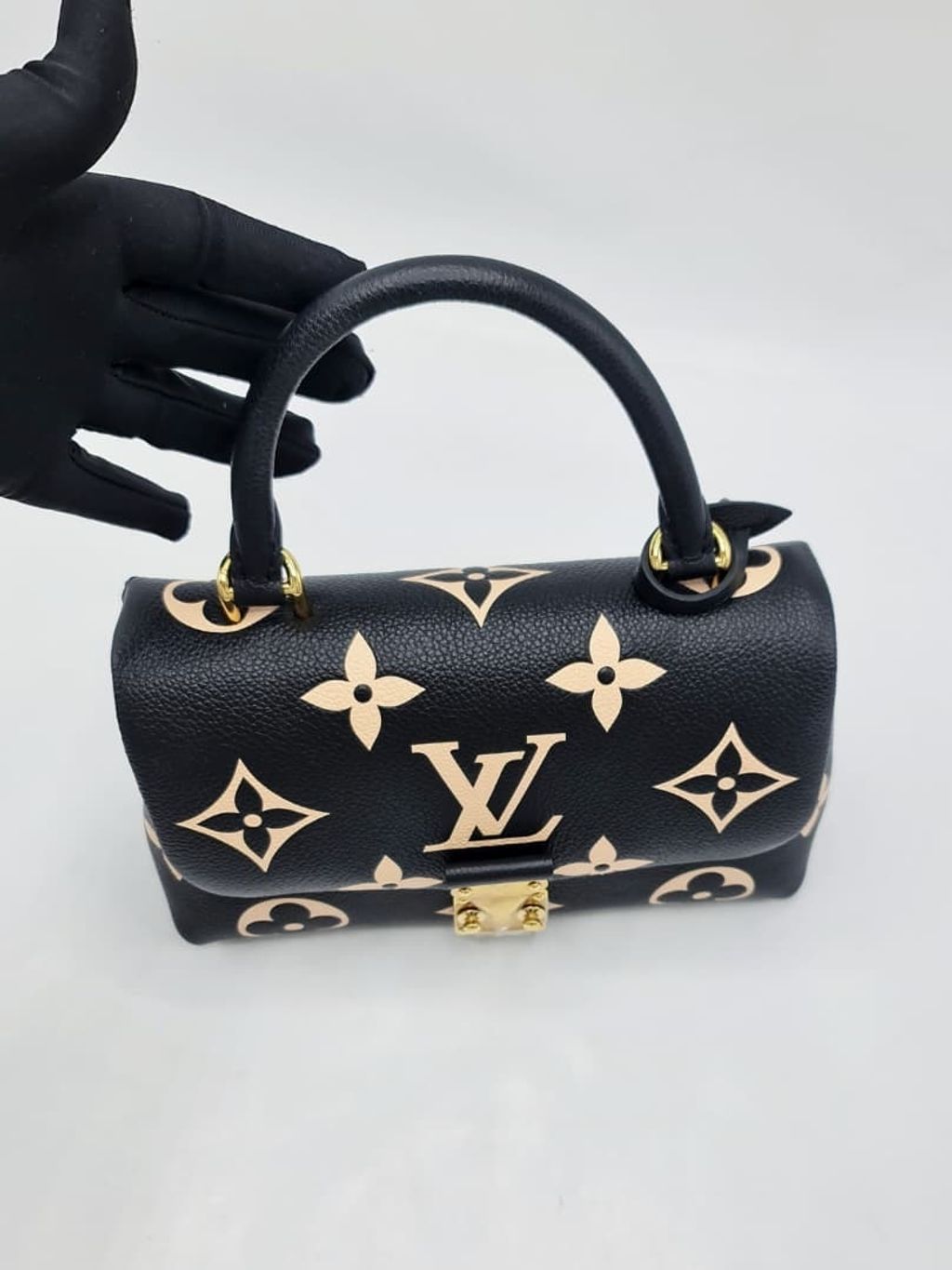 c5a5294e-1548-47bb-b84e-a6ee7a578fa9