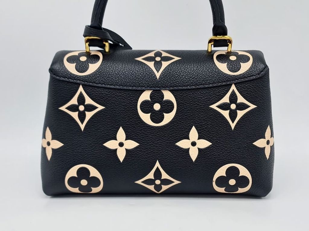 21db52e1-9b95-4d28-b049-cc3c5cdeb3eb