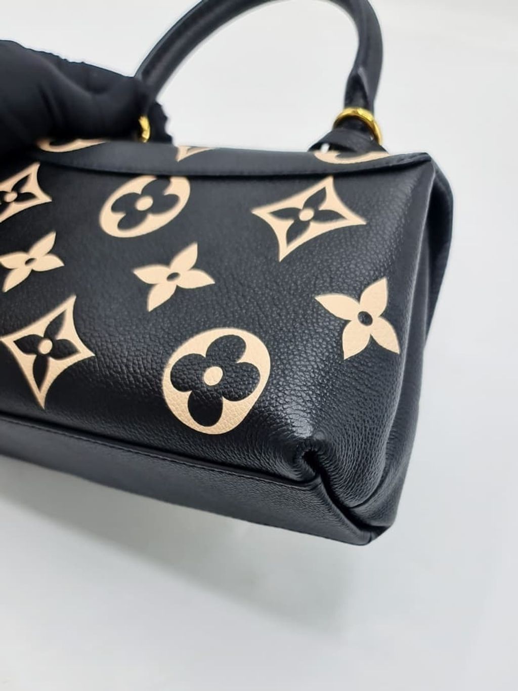 2b677ab3-4e68-40cf-b8fd-133a4c013b34