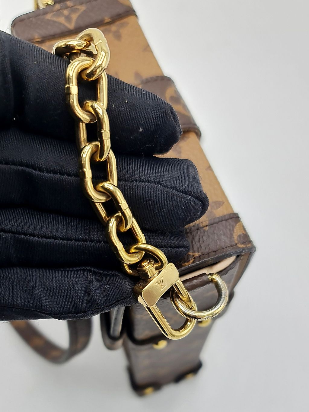 550b57bd-cb35-4138-8faf-d4feb8ff0f78