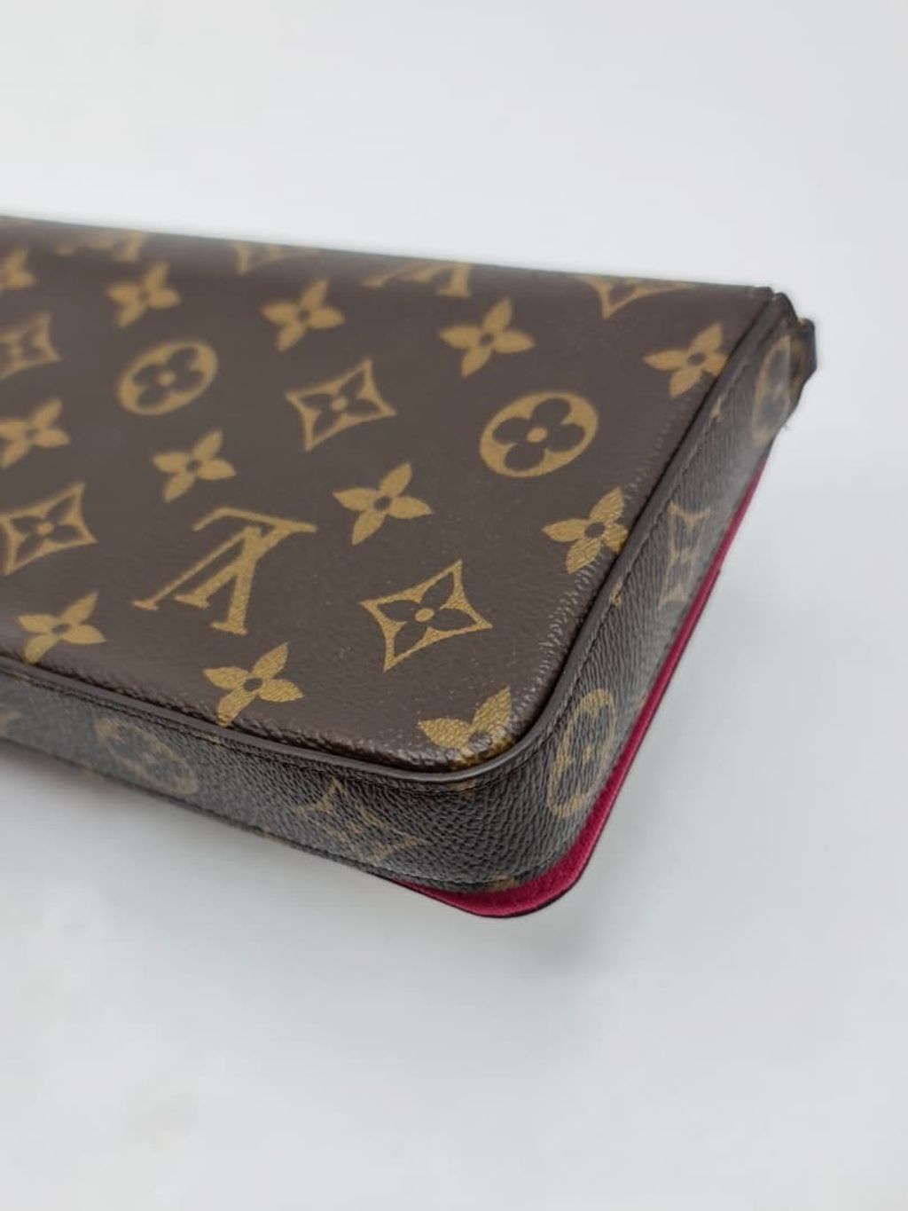 c6d42e12-6755-4574-a82a-00764bd35961