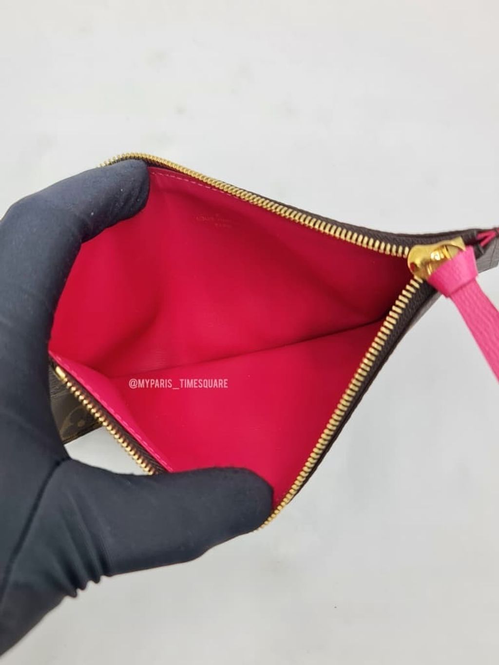 a93e5e55-bff7-4883-8781-c4a1ac8923b0