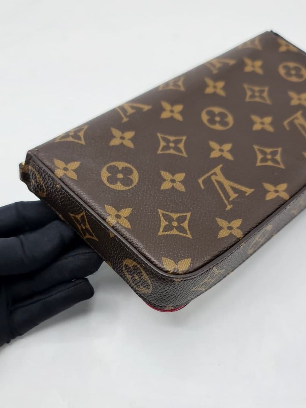 bb9c8254-54e4-4cbb-8850-56bd8fea3cc3