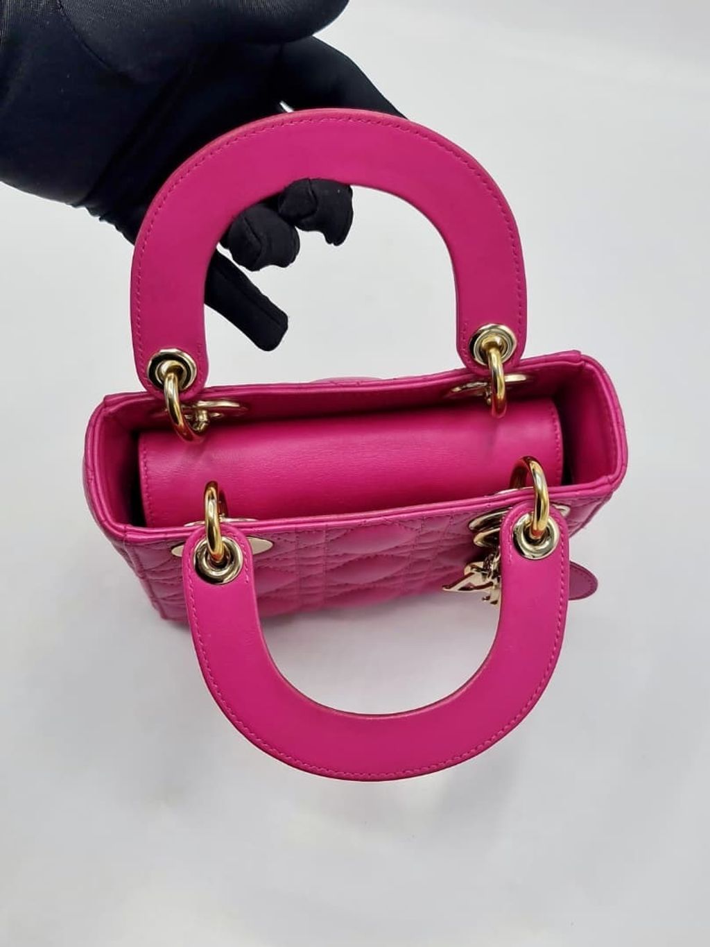 9937d22a-a7a9-4597-9b58-8edd3b8436ed