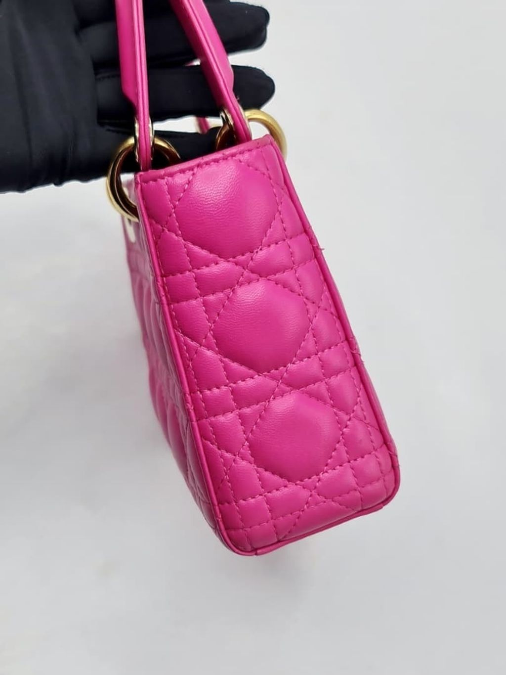 ed19c352-bf99-492a-a5a6-122cd9b14bf7