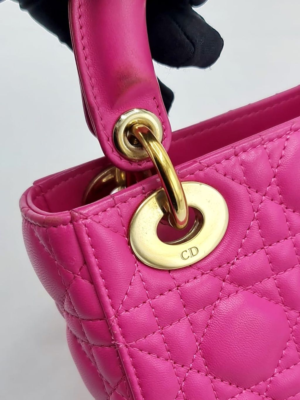 330a14aa-9af3-425d-b761-a53edc4fec52