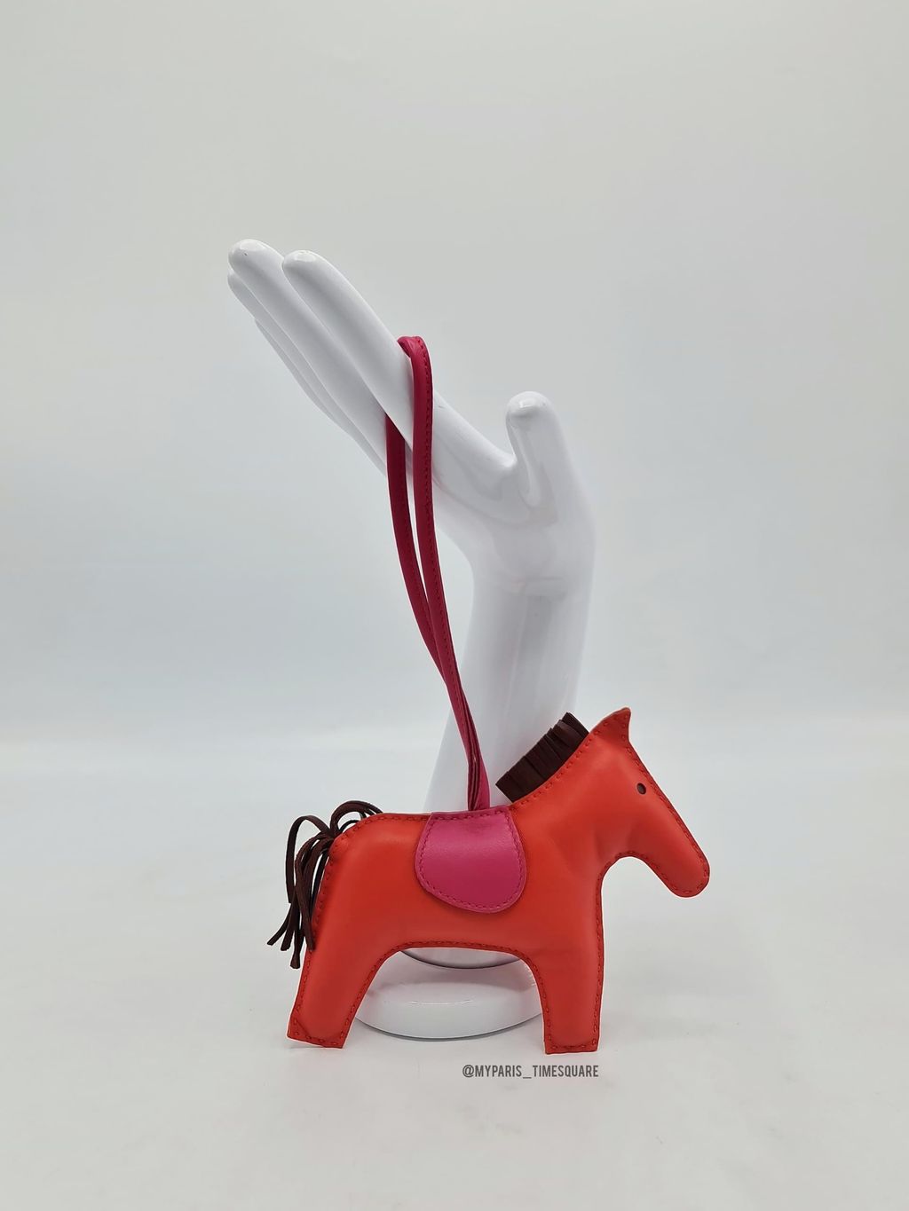 31d44930-79f8-43ce-9790-1d47c5211fe1