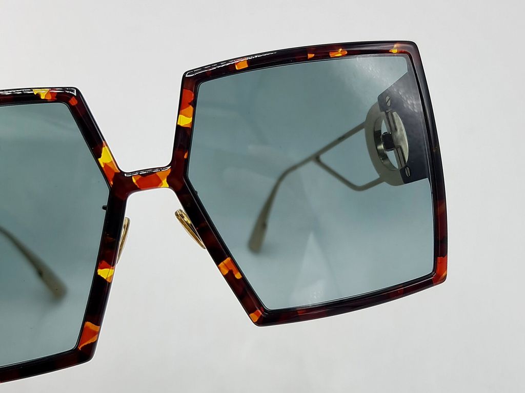 c5716600-1530-4e14-837d-310dc8647b30