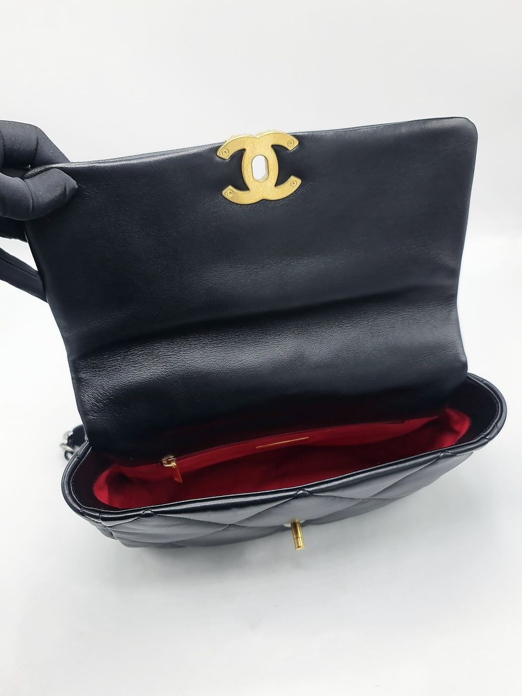 bc9a76de-1e01-403b-95dc-e0efbfcf6e0e