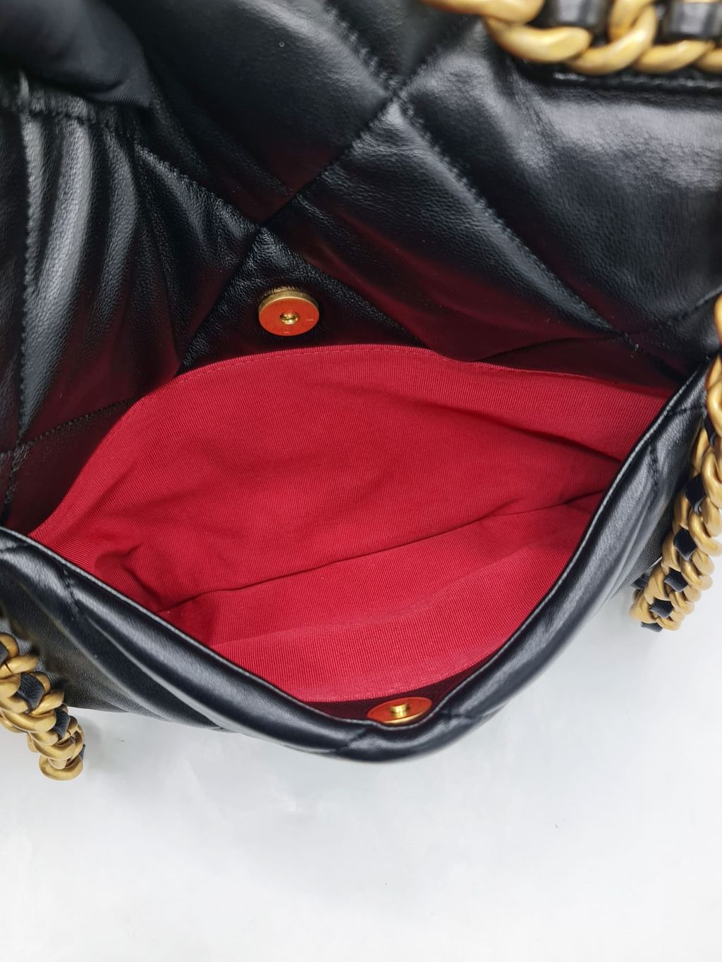 f10bc0d0-37c5-4e36-af6c-a2ed23c21cdf