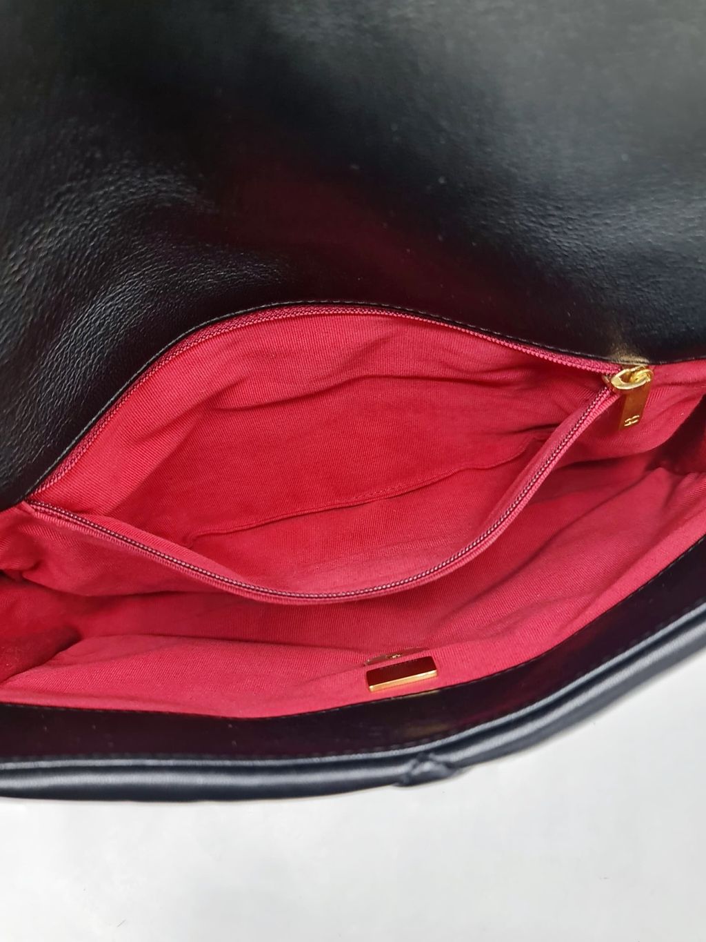 a94678b7-17ed-4fe1-905d-bc9459119fb0