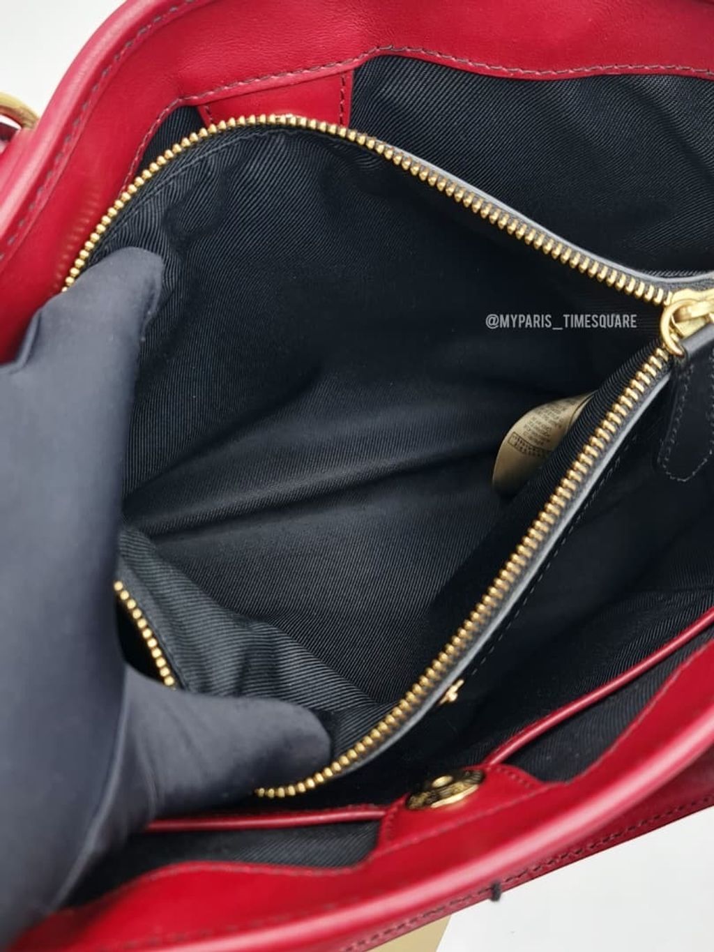 e1d04ea4-3fe7-4488-9322-2ba4f7121c5f