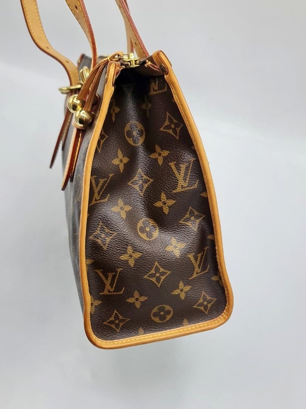 6ae80874-7a49-49e0-9757-35c4c22c149a