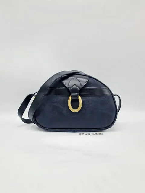 0951249b-ead5-42ef-8703-4afb2a62df20