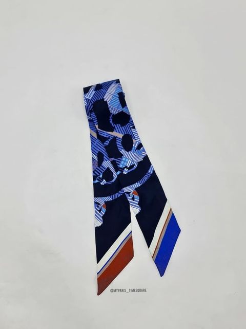 b62d1fa0-c3a0-480e-bbb0-ba74cb0b2901