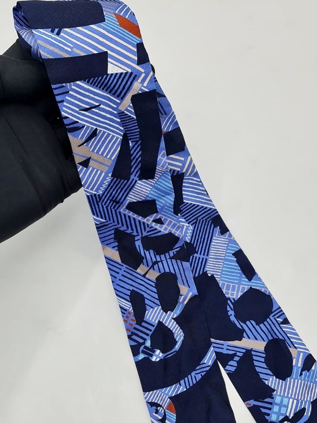 d053481d-1f41-4ad6-a347-4404828c7861