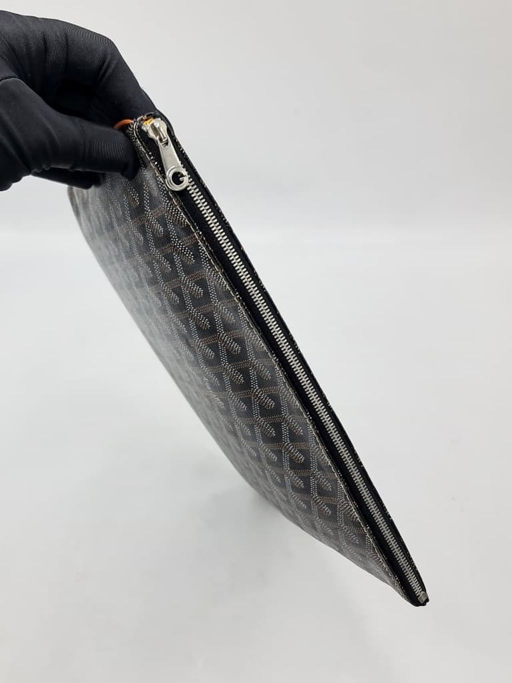 a93761e0-9295-471d-95e9-c5904c788b46