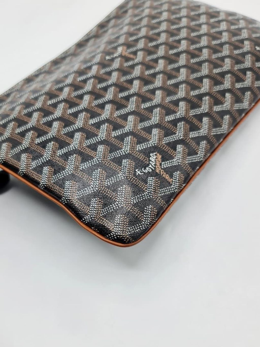 d63362b3-b5c7-4e30-bd06-3bce03f3e877