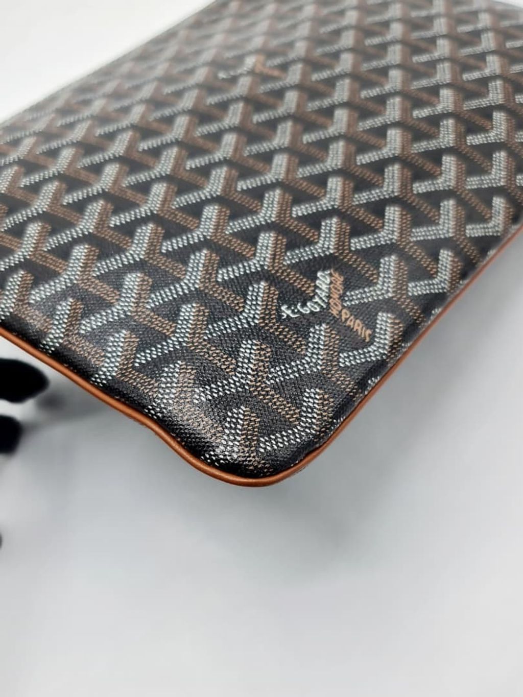 b328936d-f2a5-41f4-a50a-d3b77178f80b