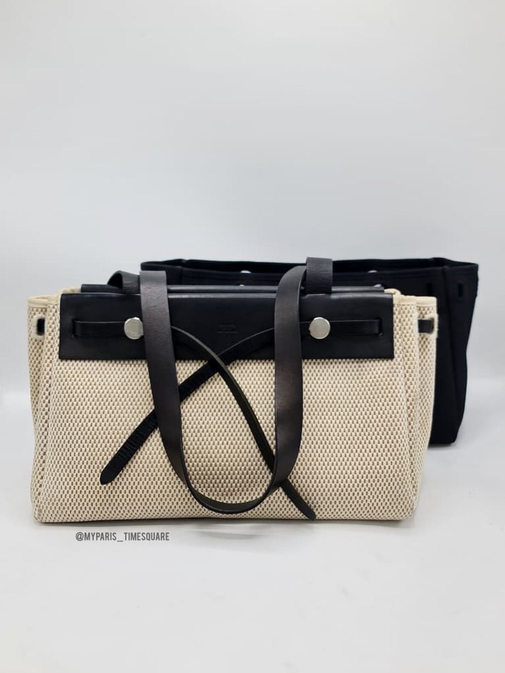 99726b7c-874c-483f-ac5c-bdbcdb8aa6d8