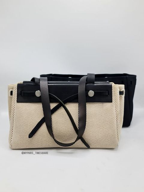 99726b7c-874c-483f-ac5c-bdbcdb8aa6d8